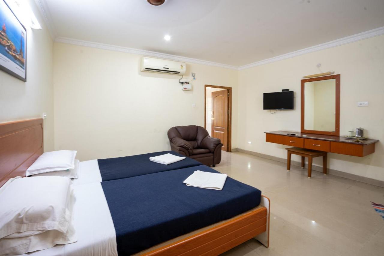Hotel Tamilnadu -Trichy Tiruchirappalli Exterior photo